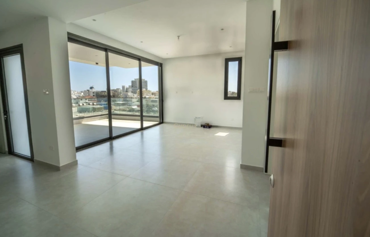 Piso en Lárnaca, Chipre, 80 m² - imagen 3