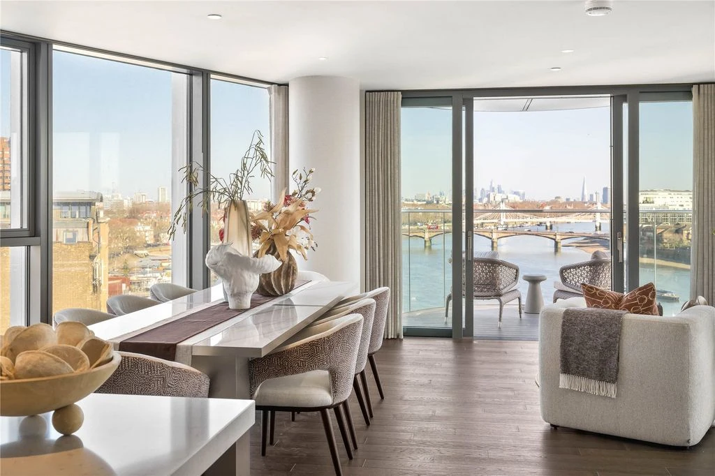 Flat in London, United Kingdom, 210 m² - picture 5