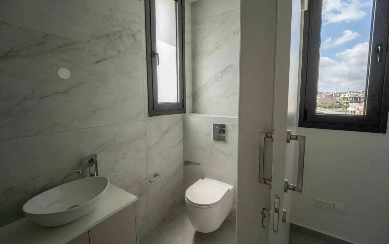 Piso en Lárnaca, Chipre, 80 m² - imagen 12