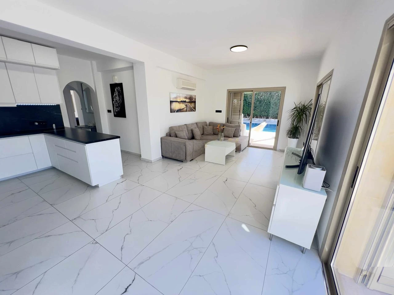 Casa a Agios Georgios Pegeias, Cipro, 180 m² - foto 13