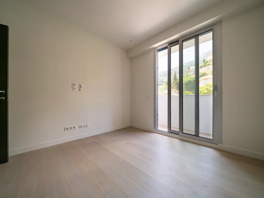 Flat in Saint Roman, Monaco, 118 m² - picture 4