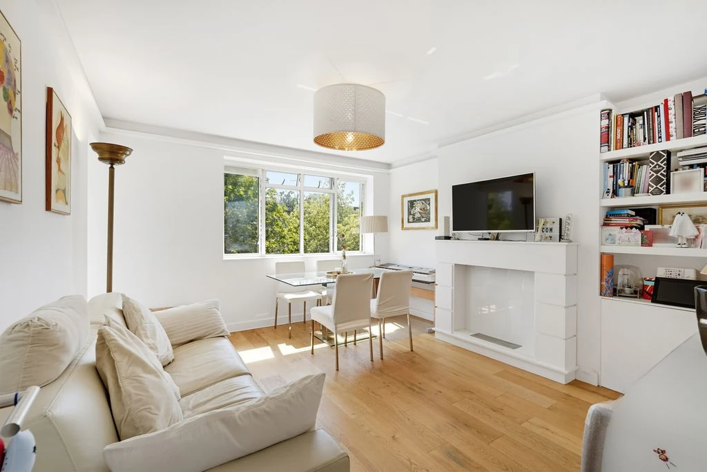 Wohnung in London, Großbritannien, 65 m² - Foto 1