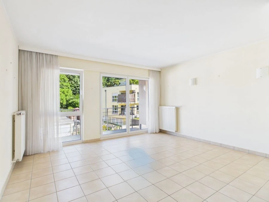 Flat in Luxembourg, Luxembourg, 57 m² - picture 2