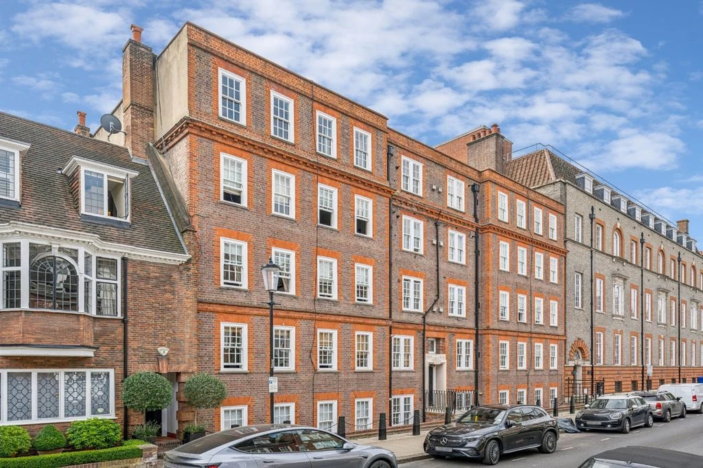 Flat in London, United Kingdom, 50 m² - picture 9