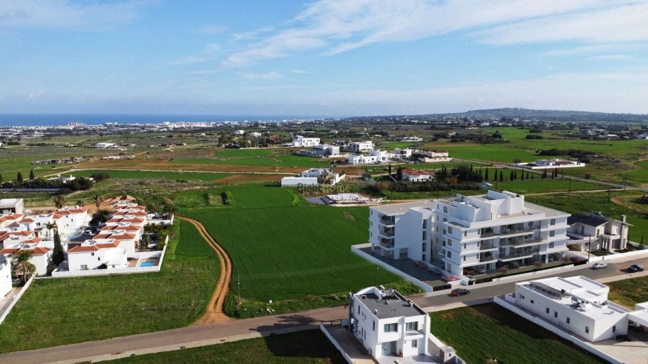 Piso en Paralimni, Chipre, 74 m² - imagen 8