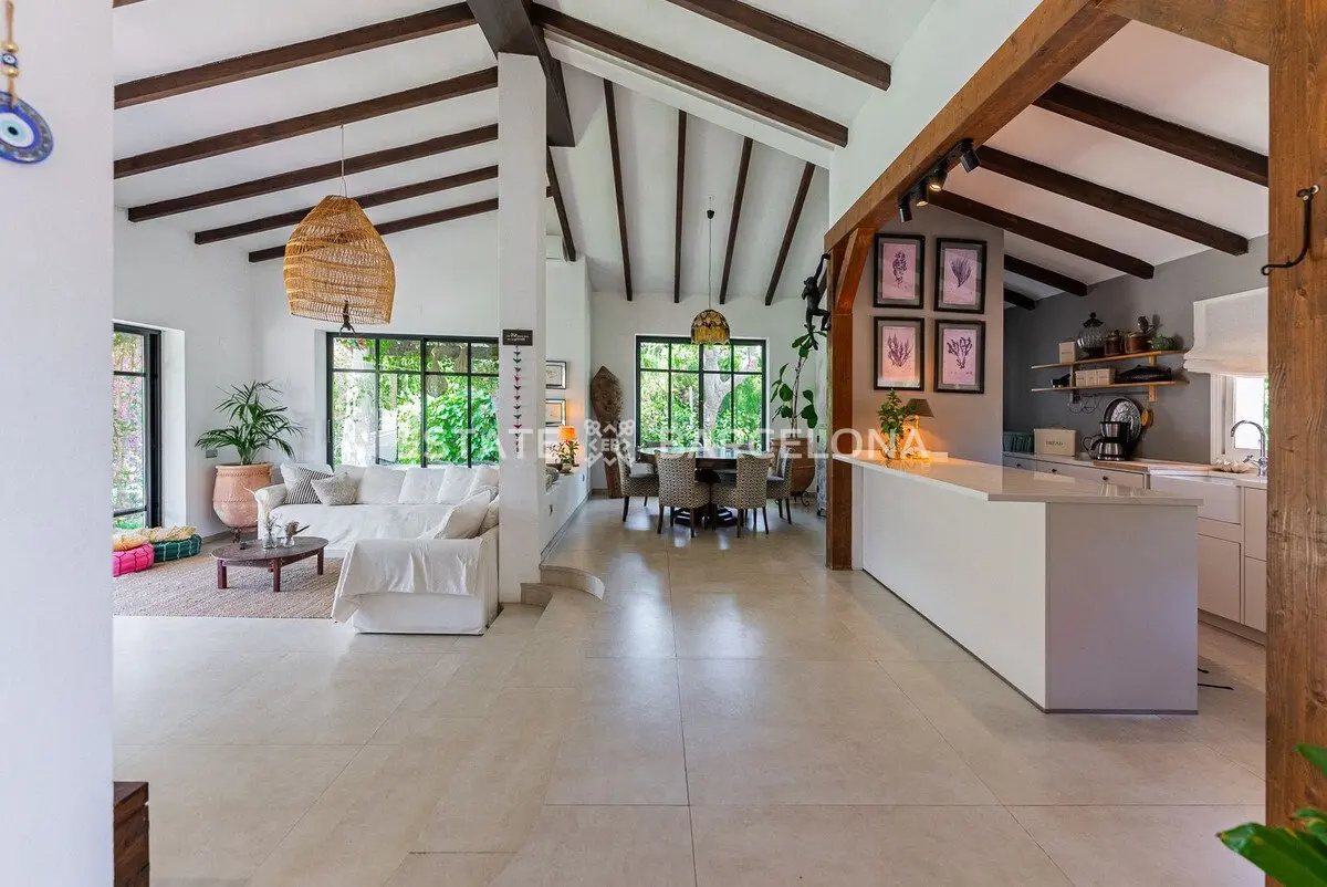 Villa à Malaga, Espagne, 377 000 m² - image 2