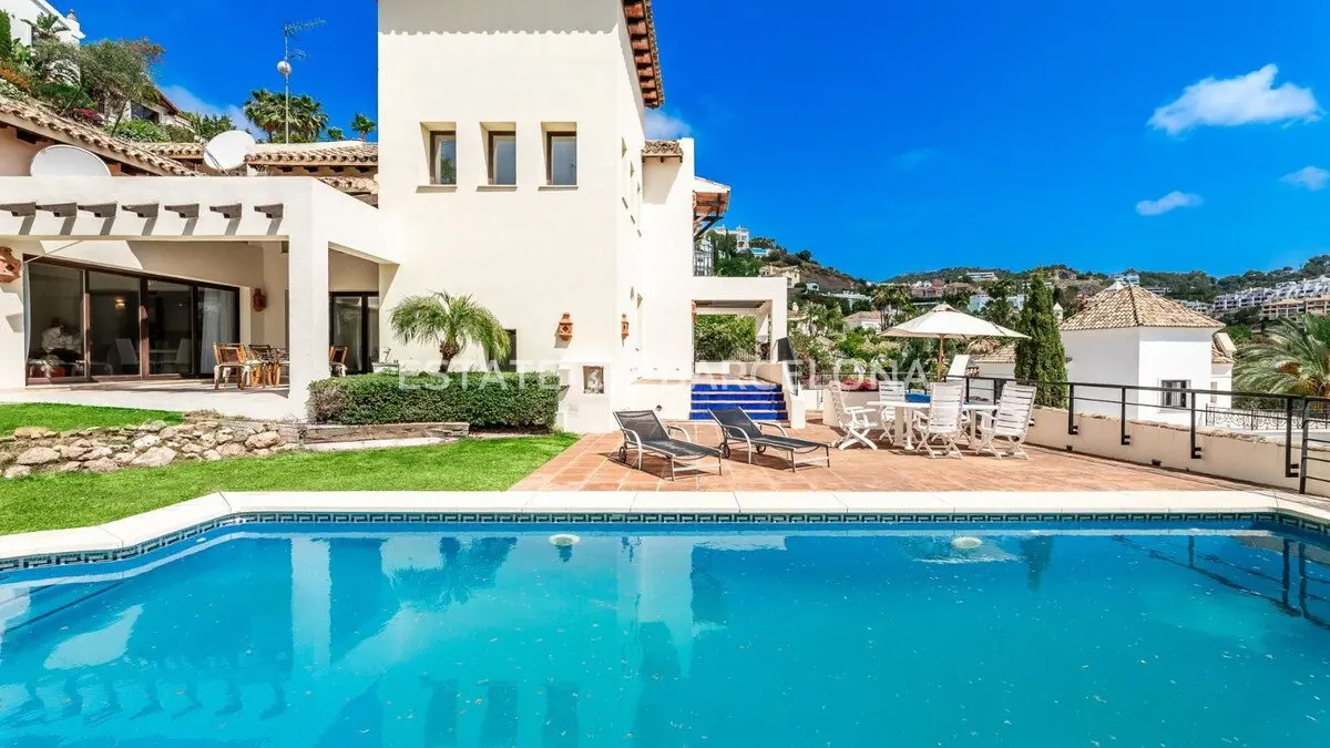 Villa à Malaga, Espagne, 396 m² - image 8