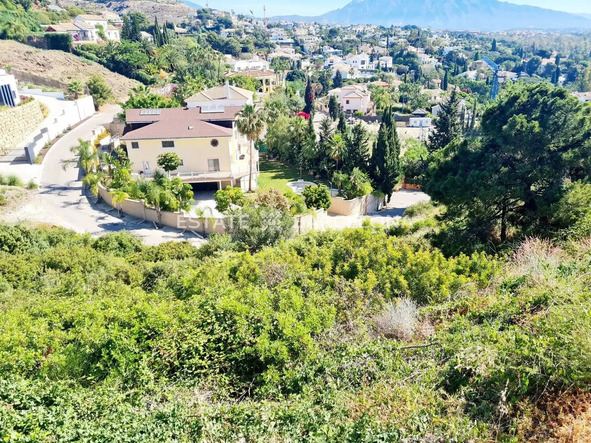 Terrain à Malaga, Espagne, 1 944 m² - image 6