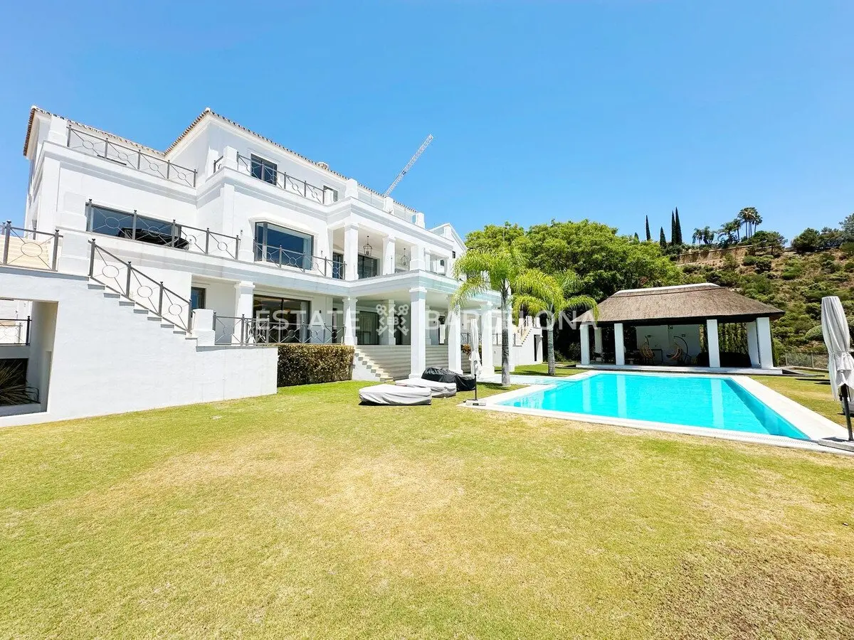 Villa a Malaga, Spagna, 1 462 m² - foto 2