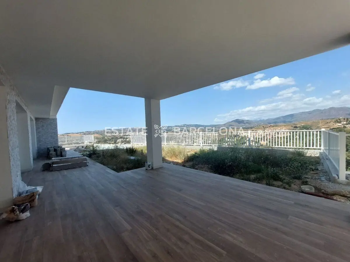 Villa à Malaga, Espagne, 300 m² - image 9