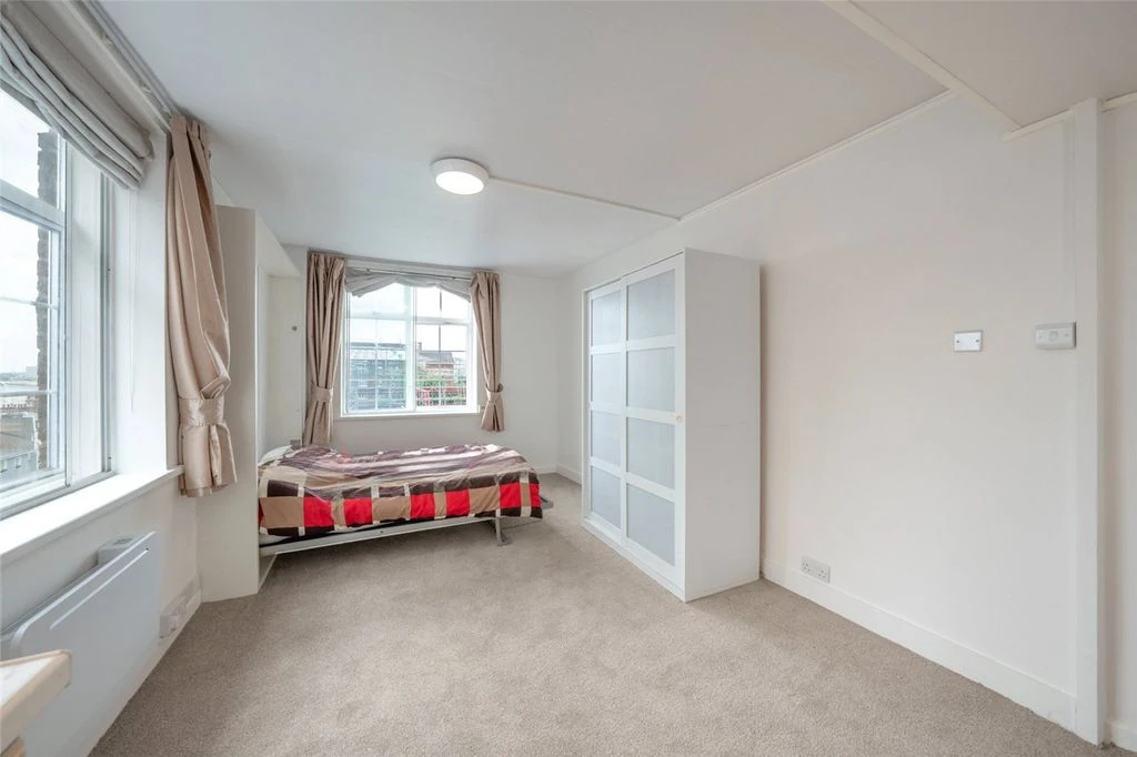 Flat in London, United Kingdom, 26 m² - picture 10