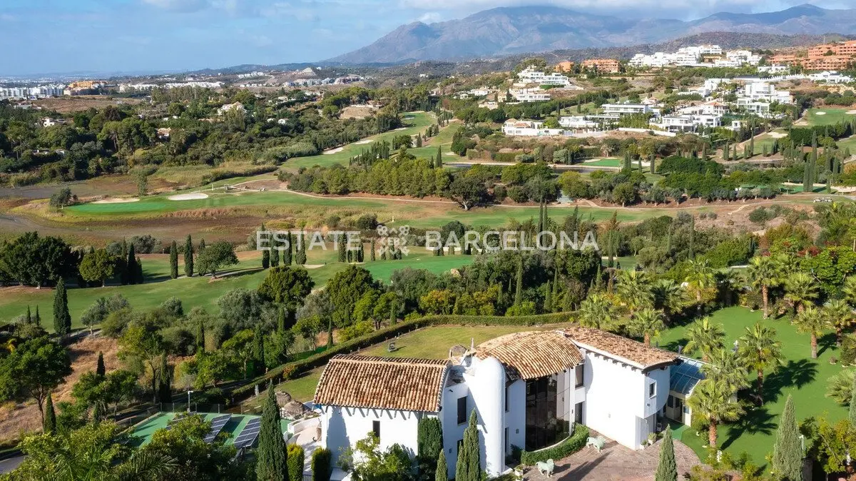 Villa in Malaga, Spanien, 1 081 m² - Foto 17