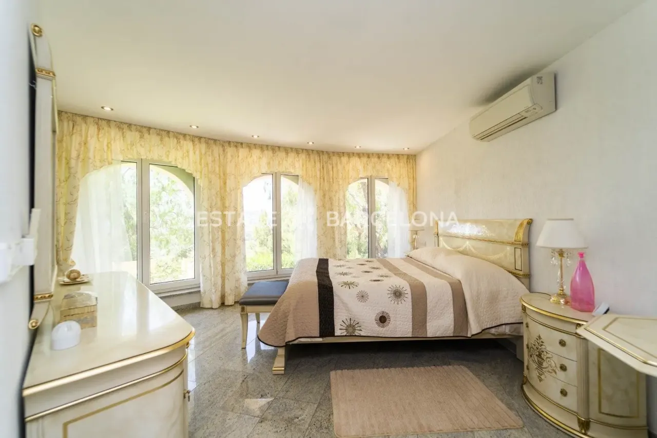 Villa en Calpe, España, 636 m² - imagen 5