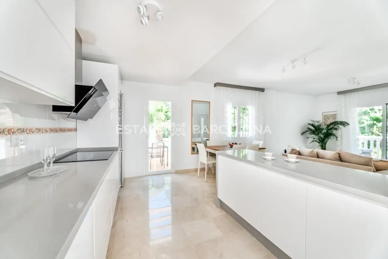 Villa en Benalmádena, España, 226 m² - imagen 12