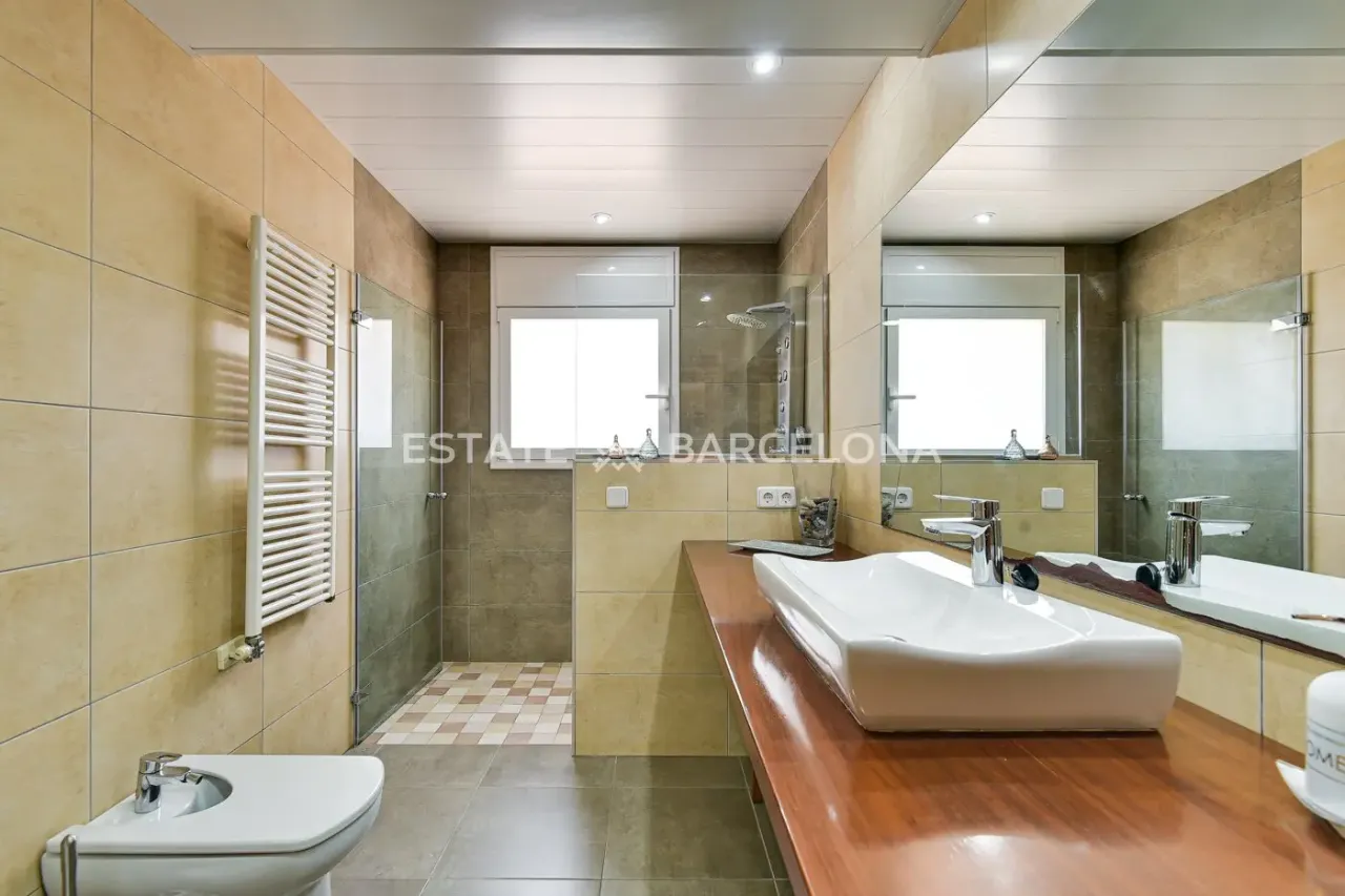 Villa en Blanes, España, 397 m² - imagen 11