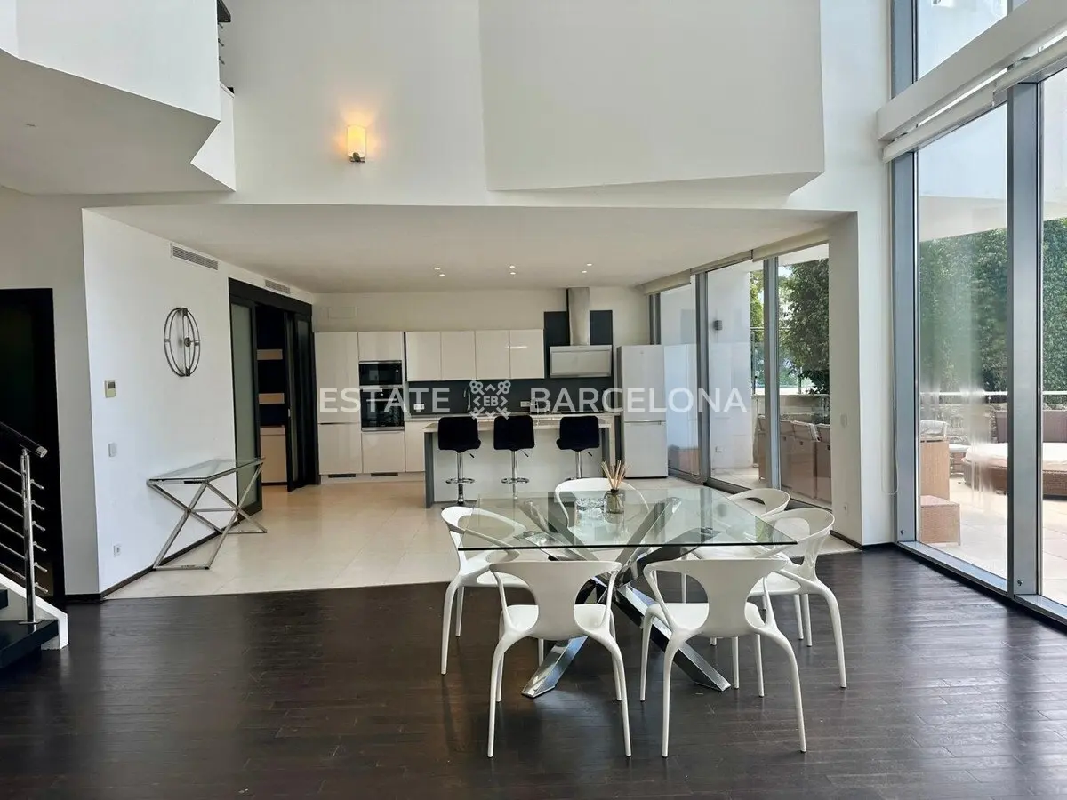 Casa adosada en Málaga, España, 758 m² - imagen 11