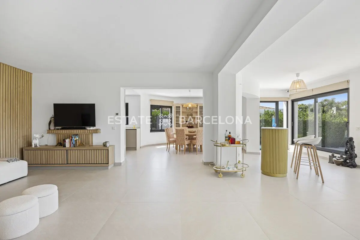 Villa en Málaga, España, 247 m² - imagen 4