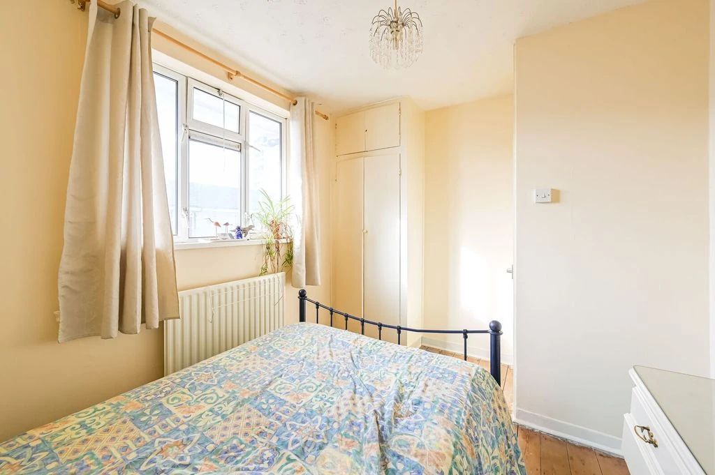 Flat in London, United Kingdom, 55 m² - picture 1