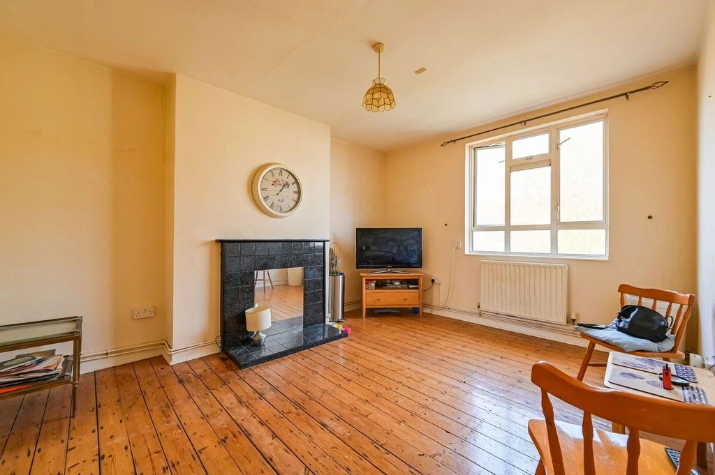Flat in London, United Kingdom, 55 m² - picture 7