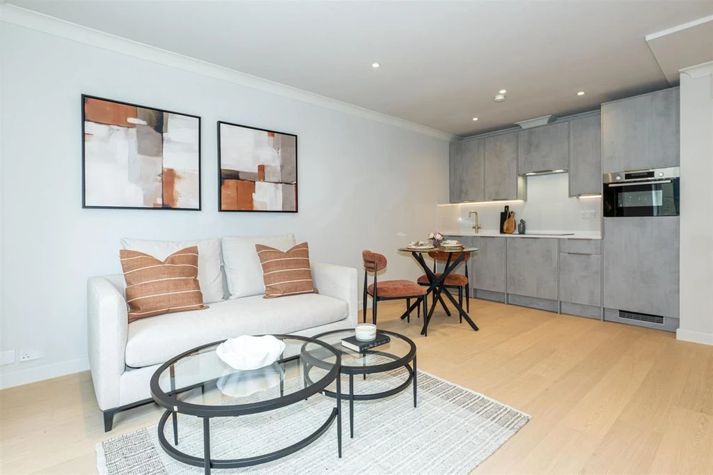 Appartement à Londres, Royaume-Uni, 100 m² - image 1