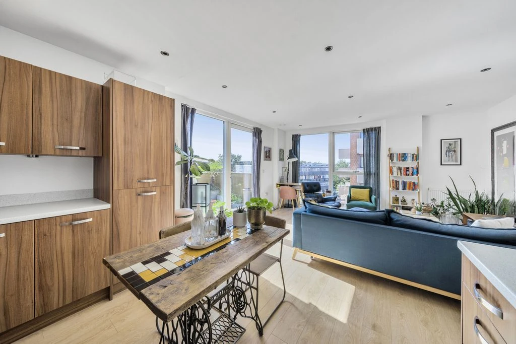 Piso en Londres, Reino Unido, 60 m² - imagen 3