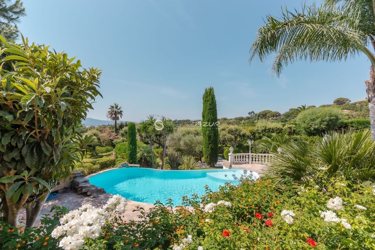 Villa in Saint-Tropez, France, 280 m² - picture 5