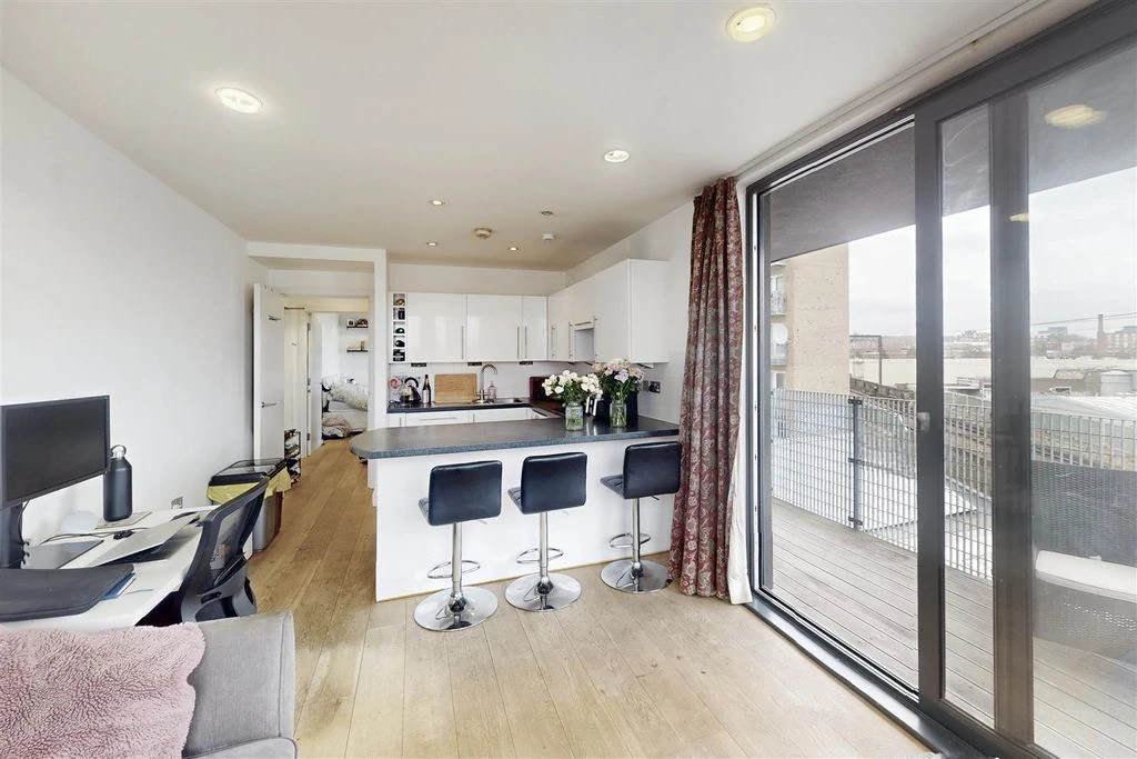Flat in London, United Kingdom, 40 m² - picture 7