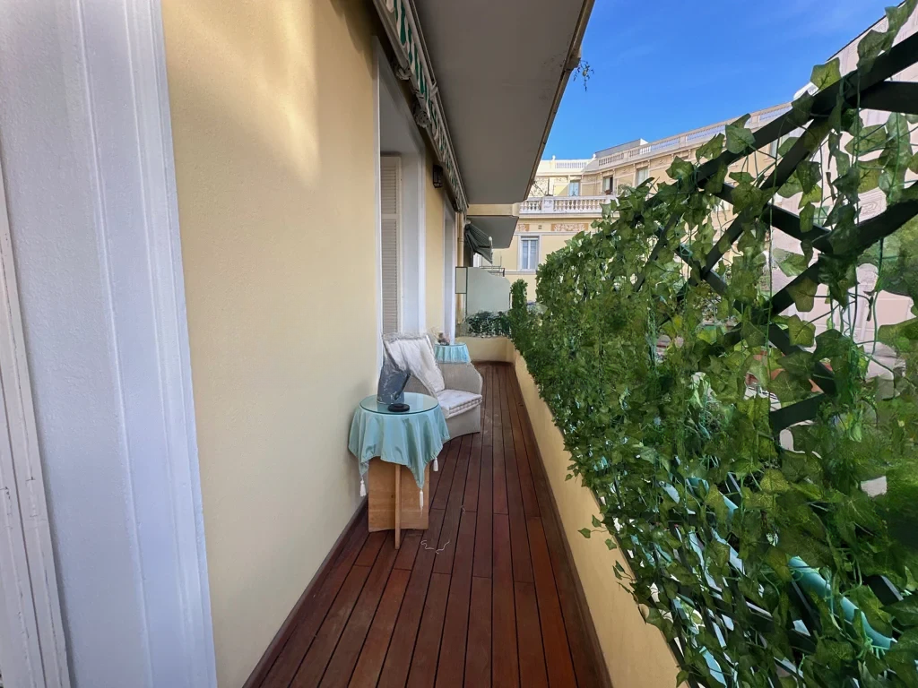 Piso en Mónaco, Mónaco, 88 m² - imagen 1