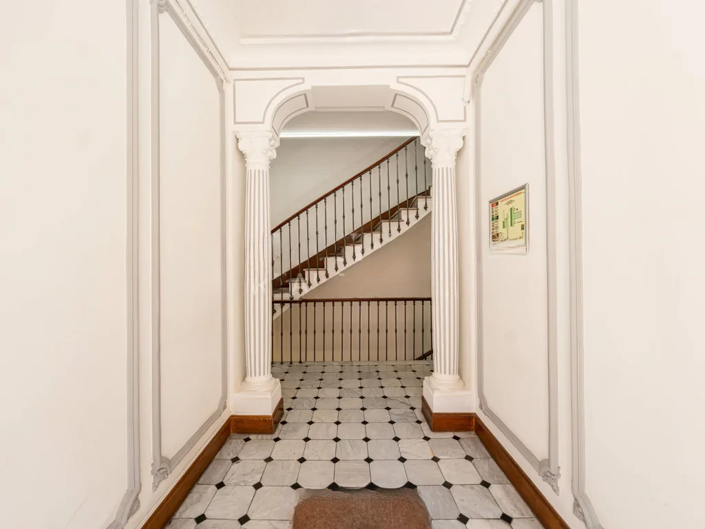 Flat in Monte-Carlo, Monaco, 84 m² - picture 17