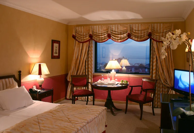 Hotel in Lisbon, Portugal, 4 000 m² - picture 2