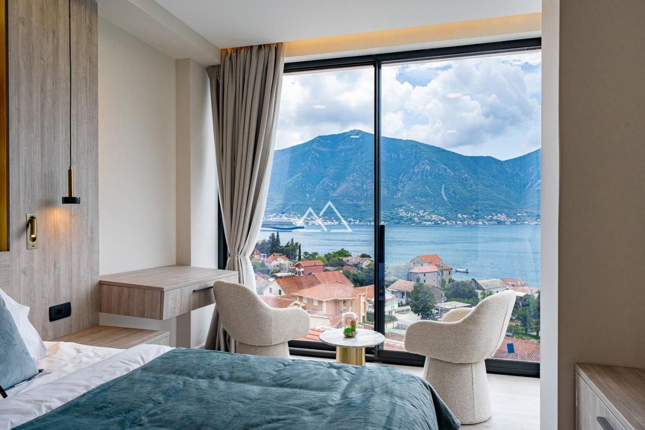 Villa à Dobrota, Monténégro, 413 m² - image 12