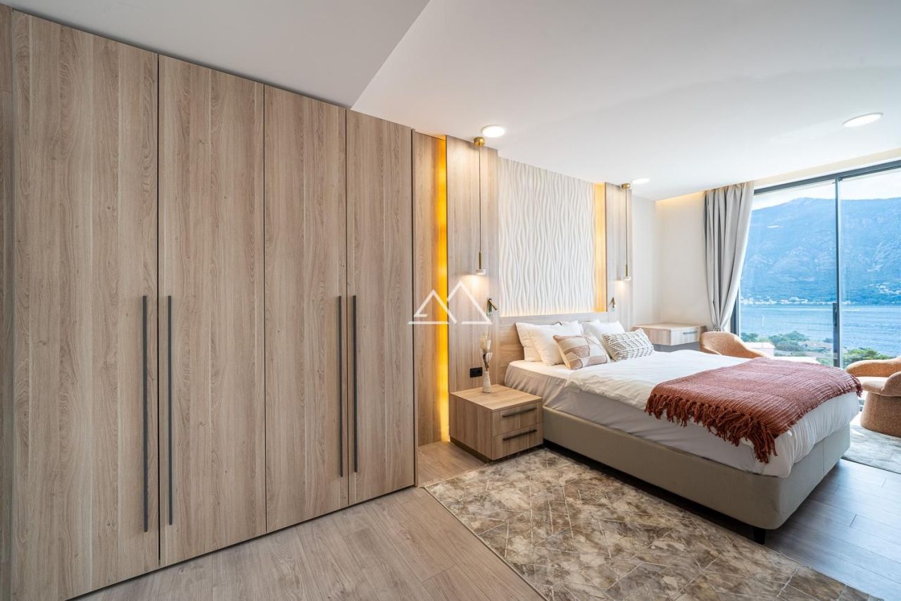 Villa à Dobrota, Monténégro, 413 m² - image 15