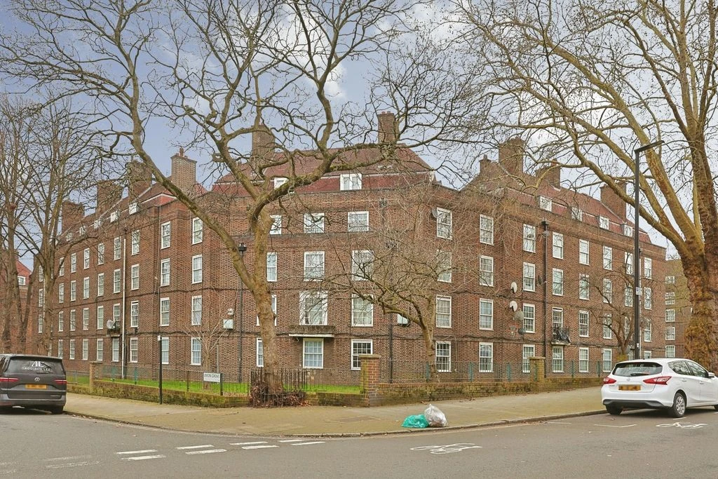 Flat in London, United Kingdom, 58 m² - picture 15