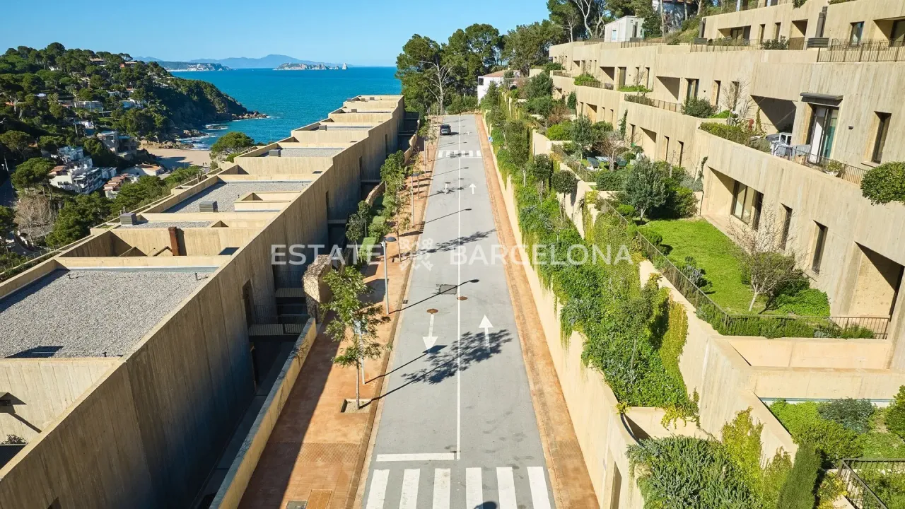 Piso en Bagur, España, 164 m² - imagen 2