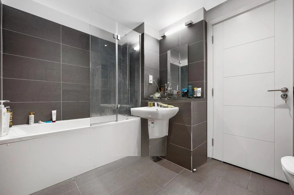 Appartement à Londres, Royaume-Uni, 50 m² - image 2