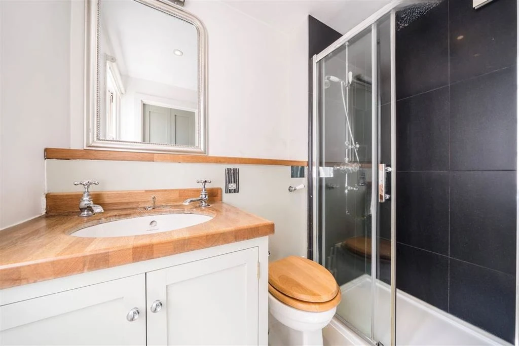 Piso en Londres, Reino Unido, 44 m² - imagen 2
