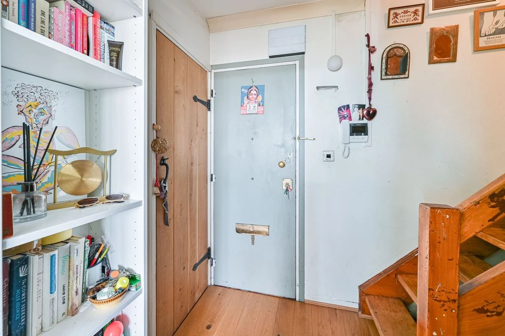 Piso en Londres, Reino Unido, 78 m² - imagen 3