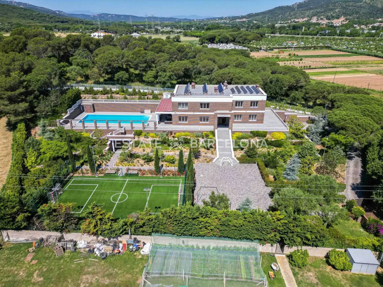 Villa en Platja D'Aro, España, 1 900 m² - imagen 4