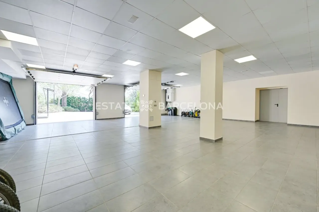 Villa en Platja D'Aro, España, 1 900 m² - imagen 12
