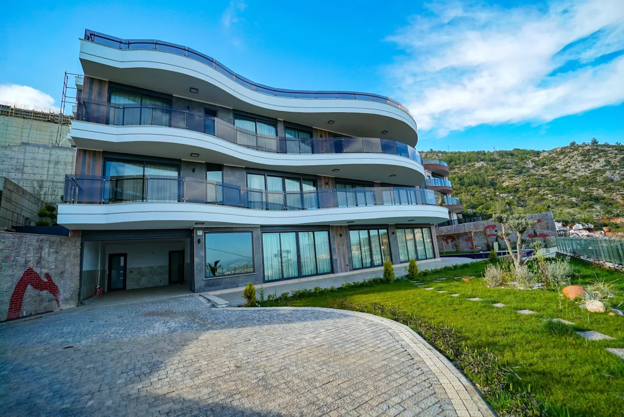 Villa en Alanya, Turquia, 700 m² - imagen 1