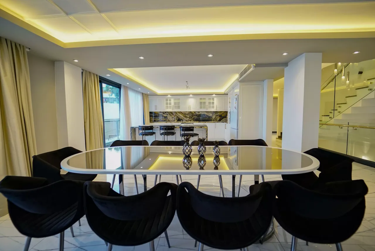 Villa en Alanya, Turquia, 700 m² - imagen 4