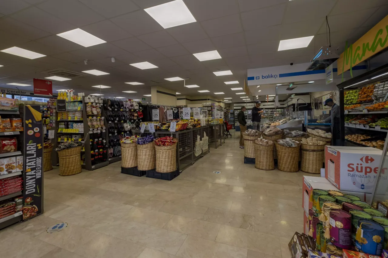 Biens commerciaux à Alanya, Turquie, 900 m² - image 7