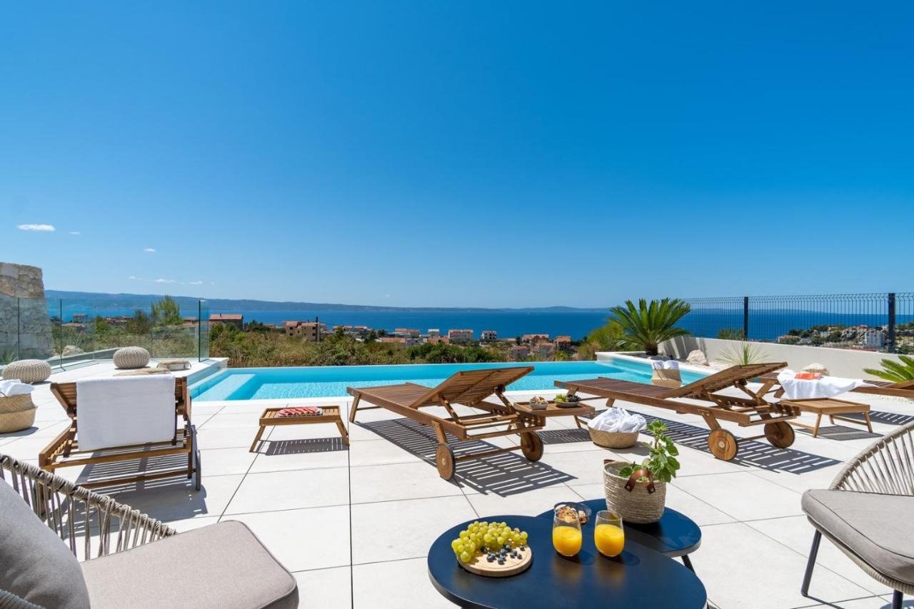 Villa in Split, Croatia, 950 m² - picture 2