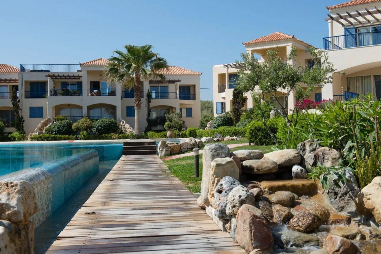 Piso Pyrgos Psilonerou, Grecia, 127 m² - imagen 4