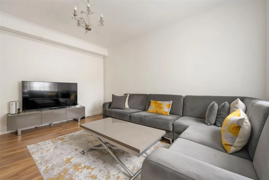 Piso en Londres, Reino Unido, 62 m² - imagen 1
