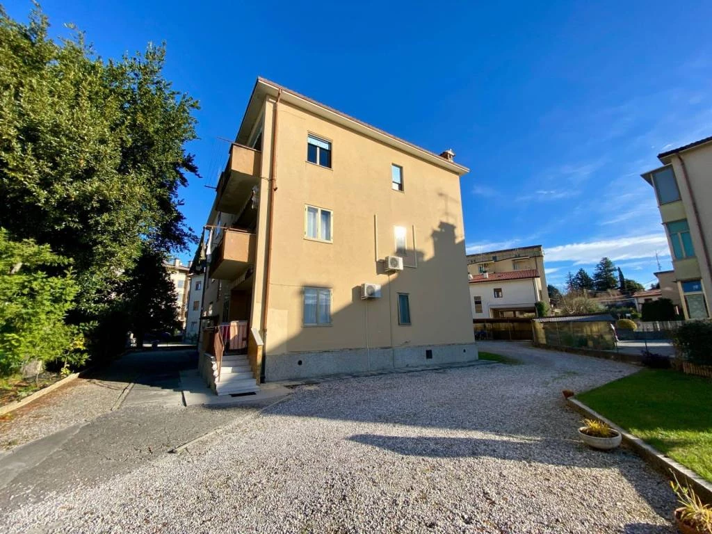 Flat in Gorizia, Italy, 103 m² - picture 3