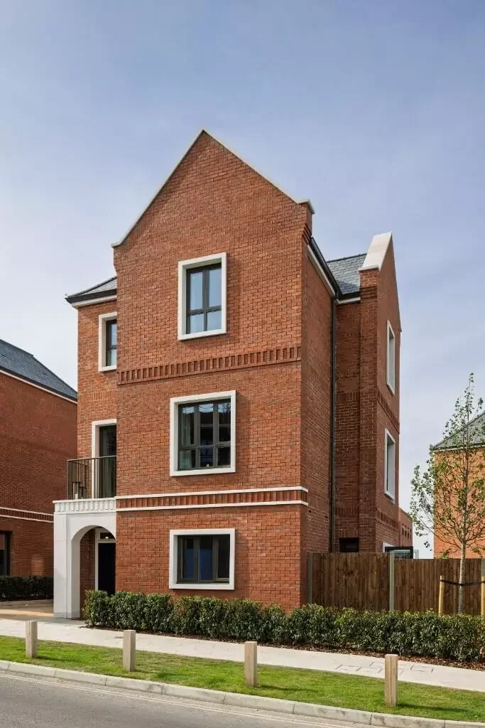 House in Wandsworth, United Kingdom, 1 636 m² - picture 1