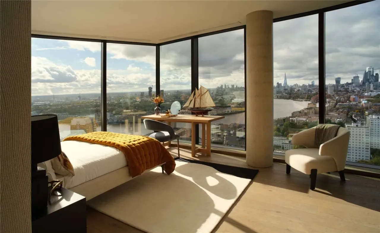 Flat Canary Wharf, United Kingdom, 1 530 m² - picture 2