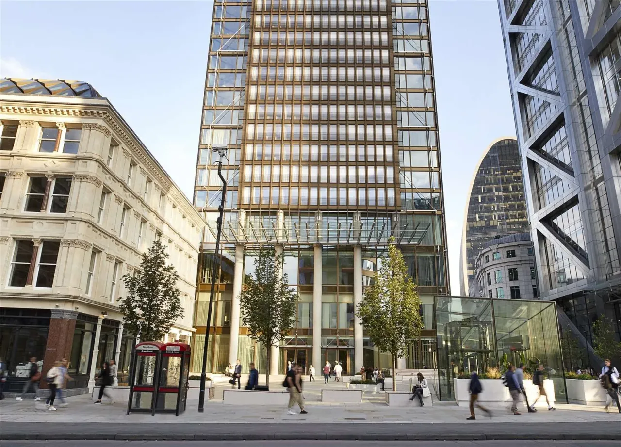Apartment in Liverpool, United Kingdom, 635 m² - picture 2