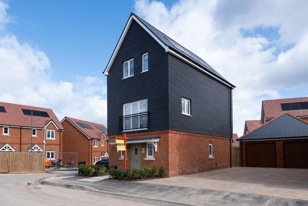 House Abbey Barn Park, United Kingdom, 1 506 m² - picture 2